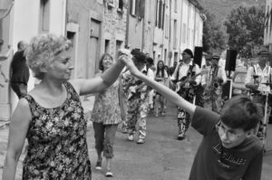 Aude et Sacha rue Croix Haute