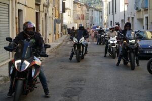 La circulation rue Croix Haute : les motards