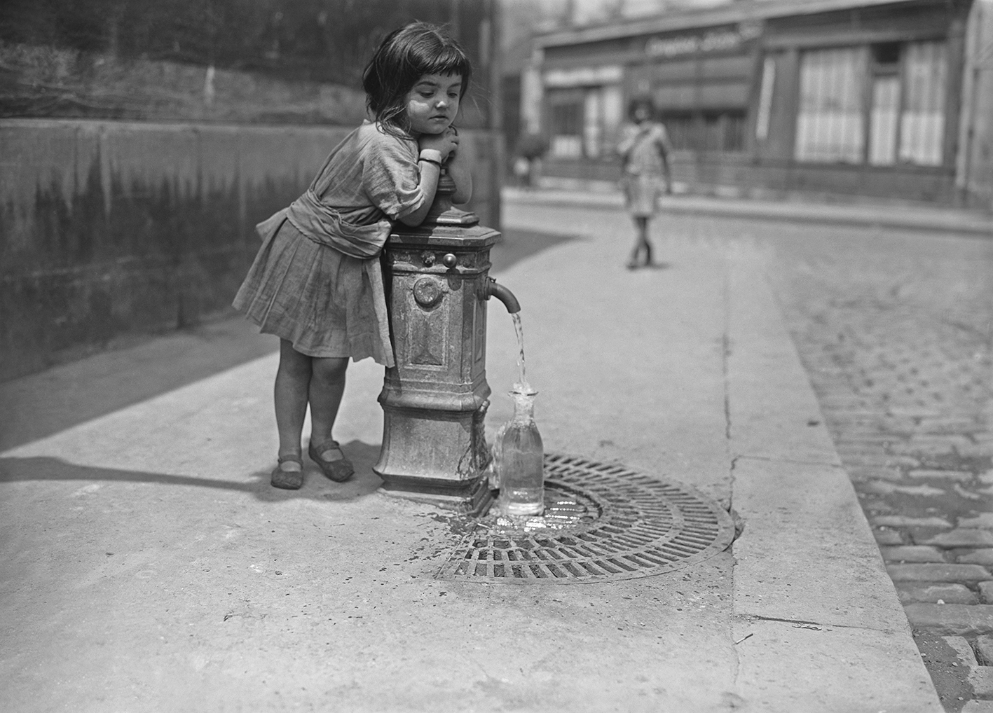 Fontaine Agence Rol (commanditaire) - 1921