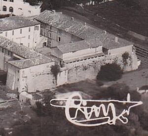 Fort Jallatte façade est et piscine.